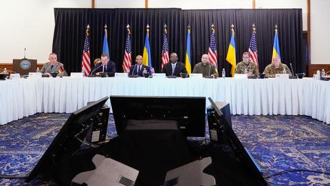 Beratungen der US-geführten Ukraine-Kontaktgruppe auf dem US-Luftwaffenstützpunkt Ramstein